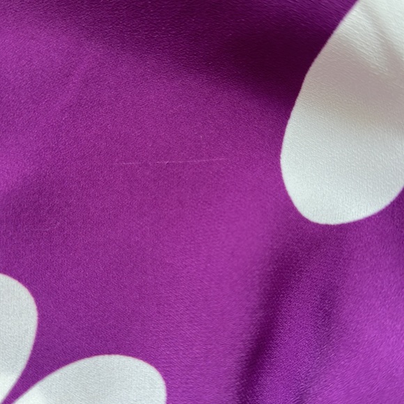 Boden Floral Top Sz 2. Small shoulder pads - Picture 6 of 7